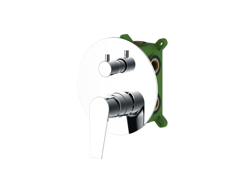 DF15808R chrome concealed bath faucetswith three outlet