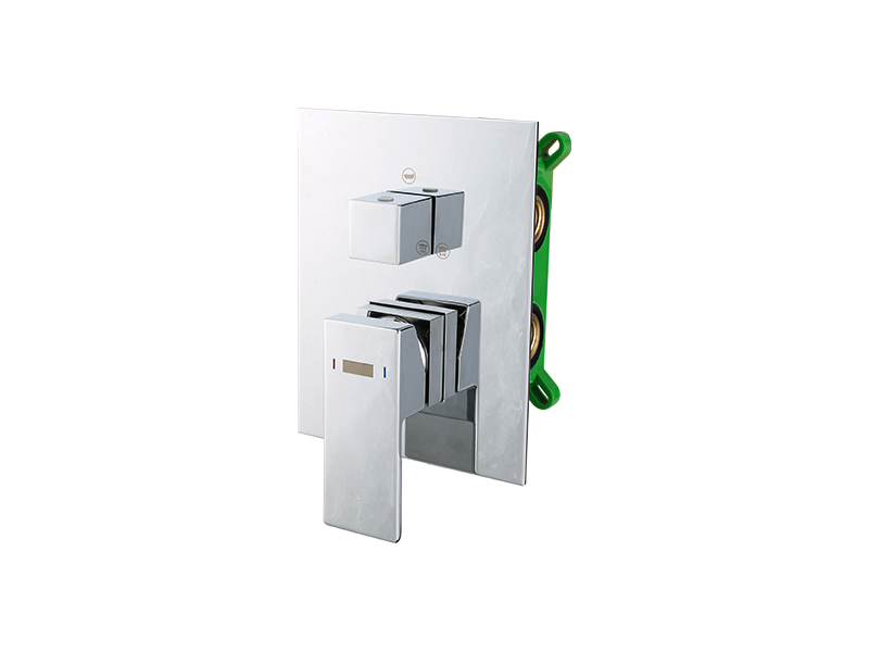 DF18188R chrome concealed bath faucets with three outlet